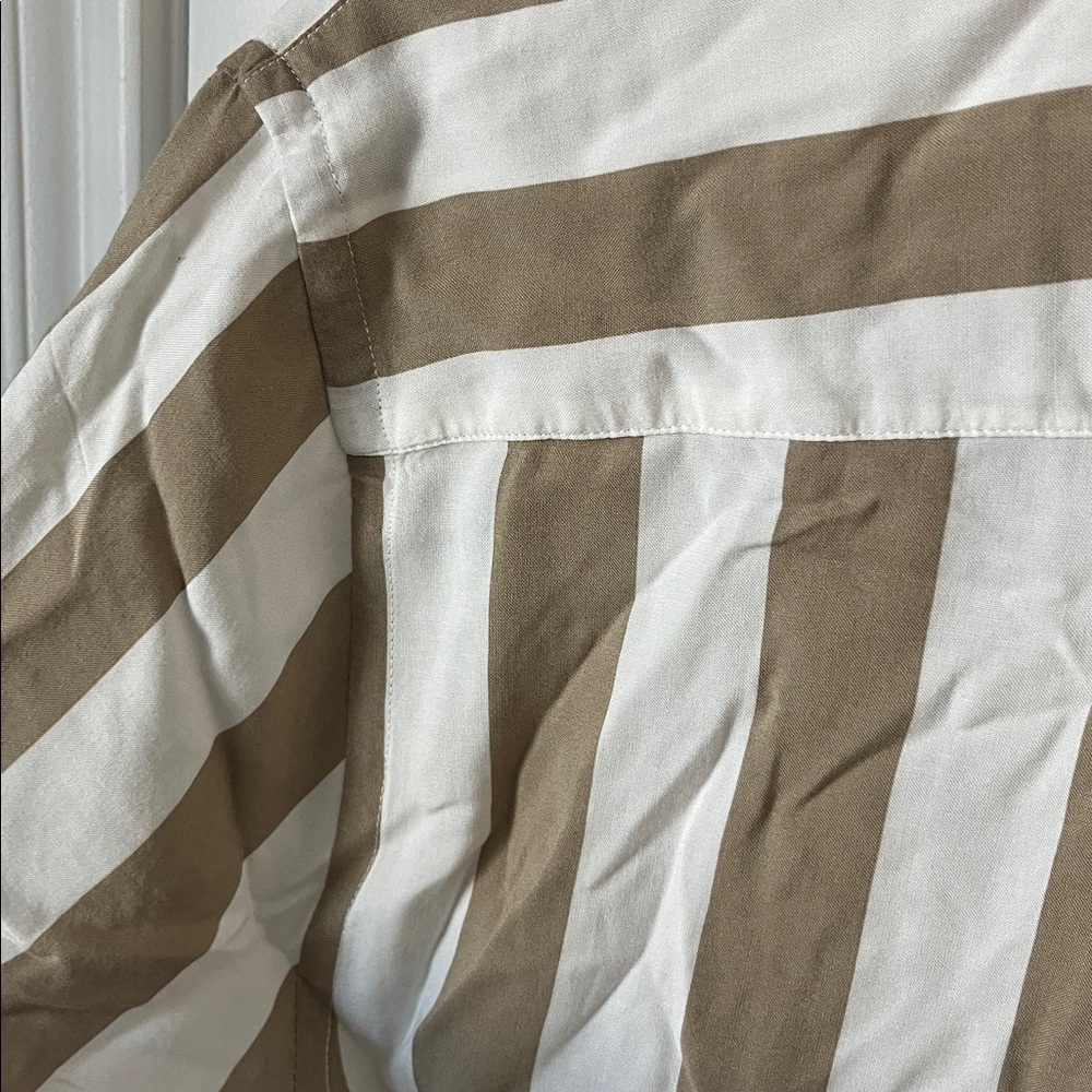 Express Men's Beige and White Striped Shirt - Small - Picture 4 of 6
